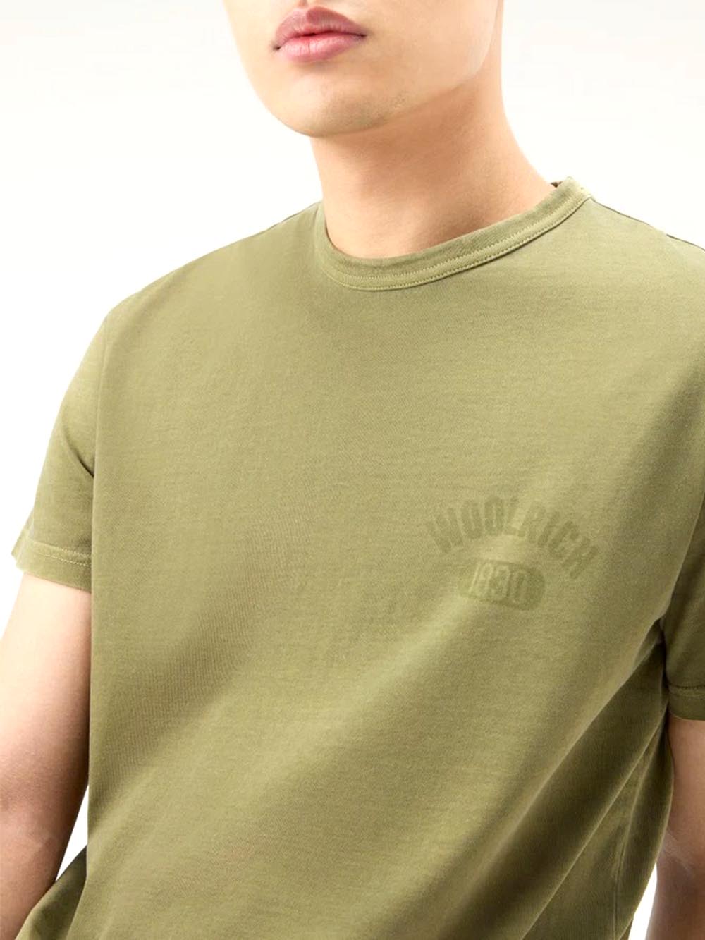 Woolrich T-shirt Uomo Cfwote0126mrut3709 Verde militare